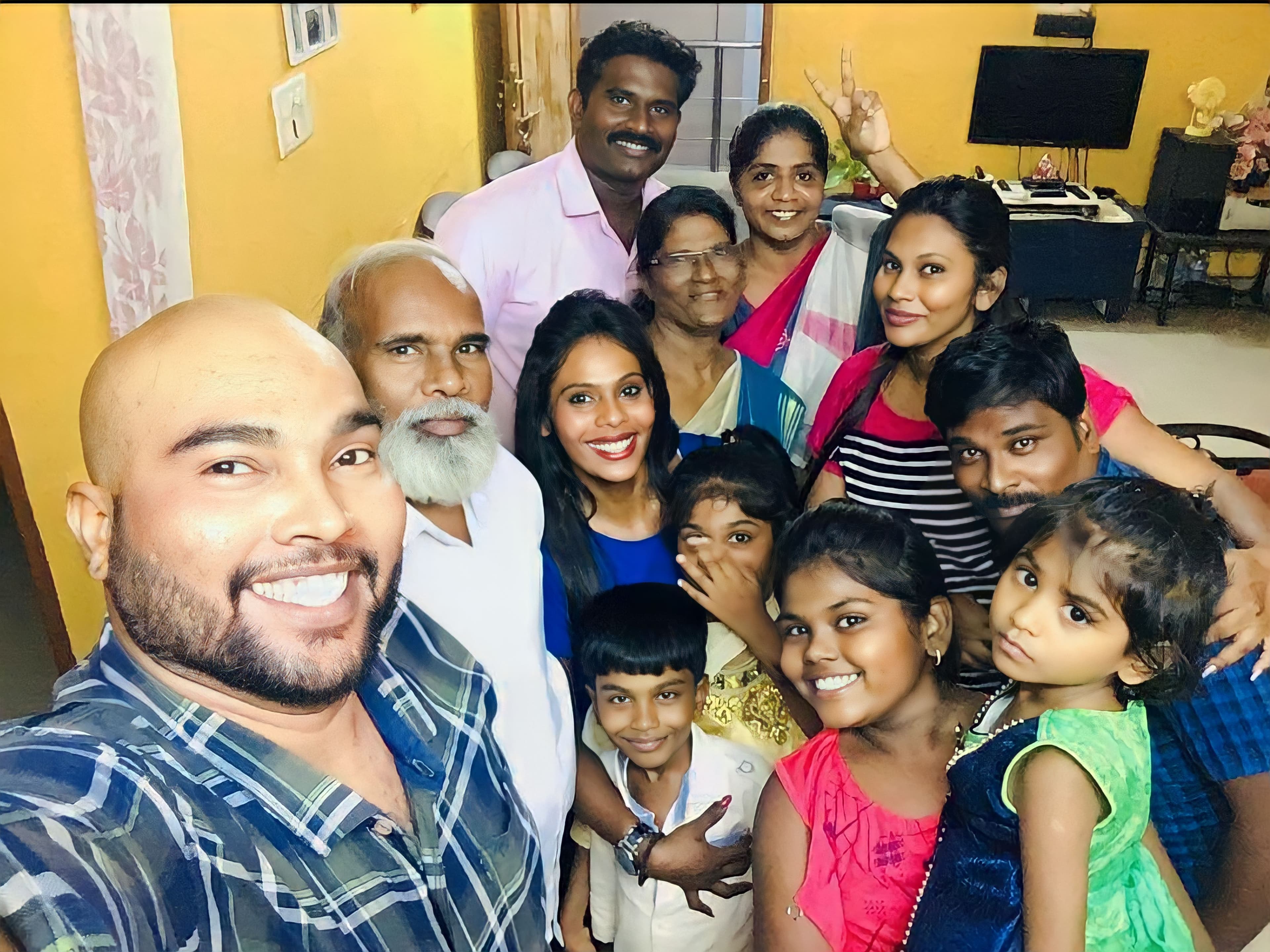 Family, Daniel, Emmanuel, Niru, Hepzhi, Martin and wife, Jemima and husband, Martin and Jemima's kids